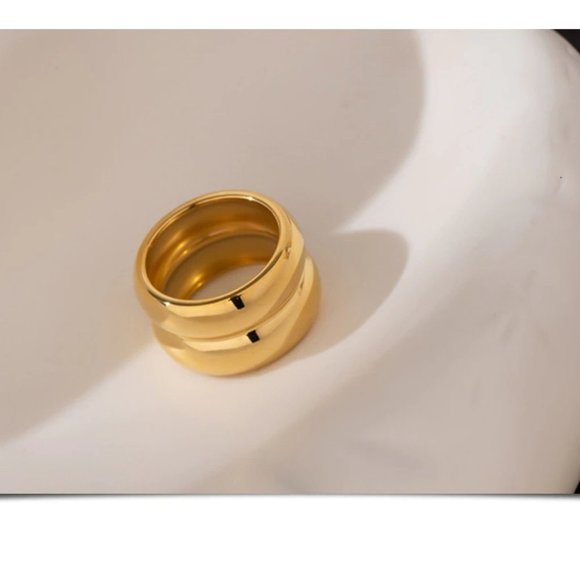 NEW 18K Gold Plated Wide Double Band Ring - Picture 9 of 9